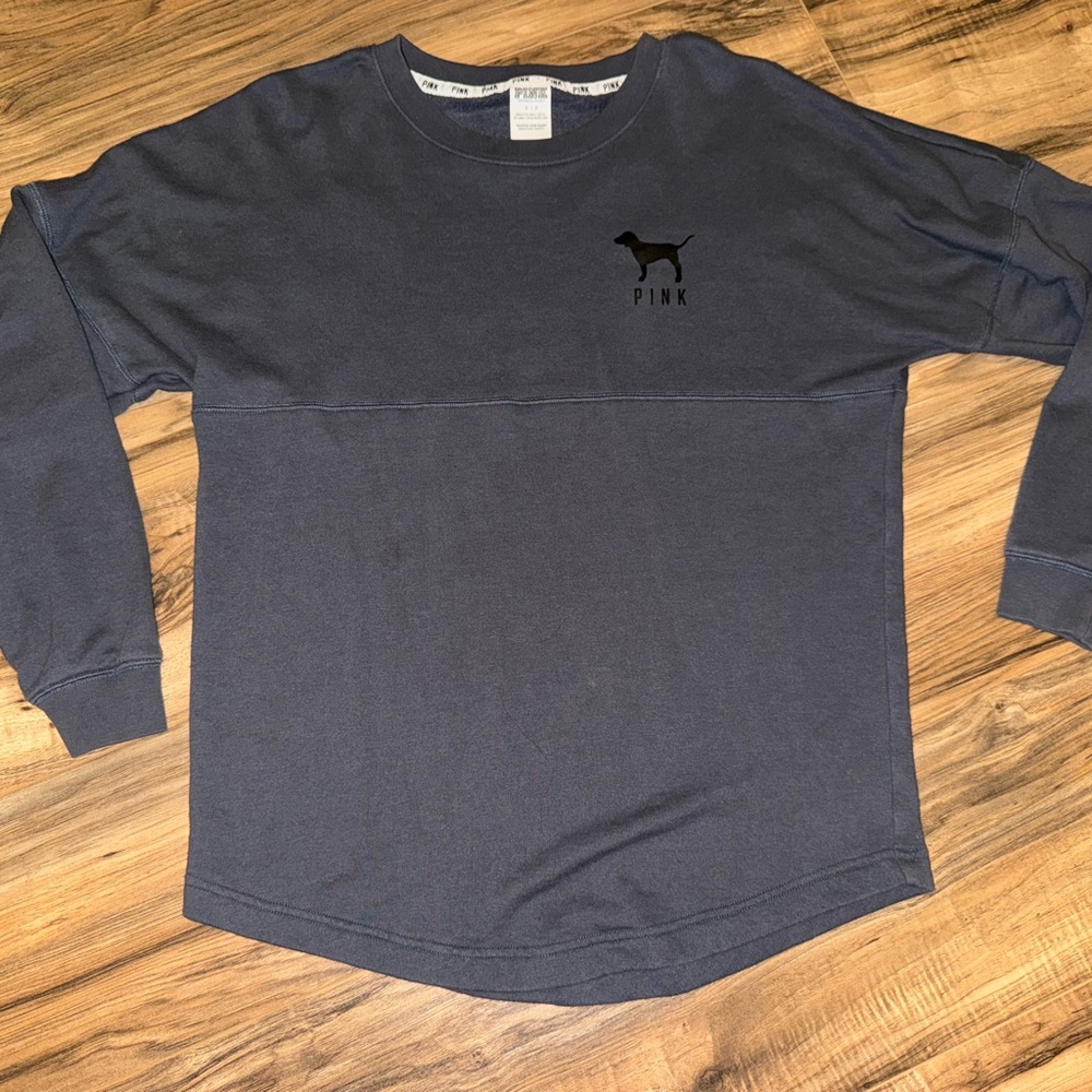 Victoria's Secret PINK Gray Leopard Logo Sweatshirt